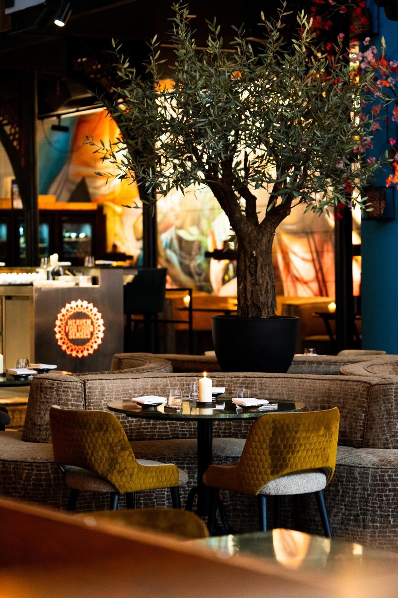 Boutiquehotel The Church Arnhem Luaran gambar
